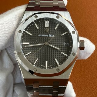 AUDEMARS PIGUET 15500ST ロイヤルオーク 自動巻き Cal.4302搭載 新品 AUDEMARS PIGUET 15500ST ロイヤルオーク 自動巻き Cal.4302搭載 新品
