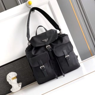 Prada ナイロン リュック ナイロン ブラック 2VH110 サイズ:39x34x15cm Prada ナイロン リュック ナイロン ブラック 2VH110 サイズ:39x34x15cm