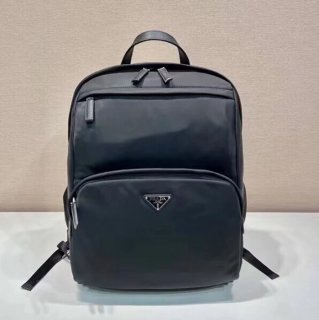 Prada 新作 リュック ナイロン ブラック 2VZ104 サイズ:39x30x15cm