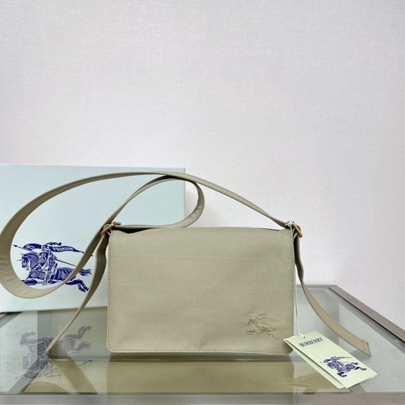BURBERRY コットンブレンド斜め掛け トレンチ サイズ:25x16cm