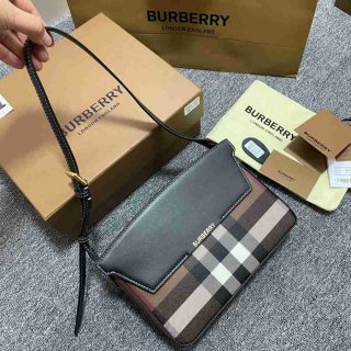 BURBERRY 1301 カーフスキン チェック ショルダーバッグ クラシックチェック 24x18cm サイズ:24x18cm