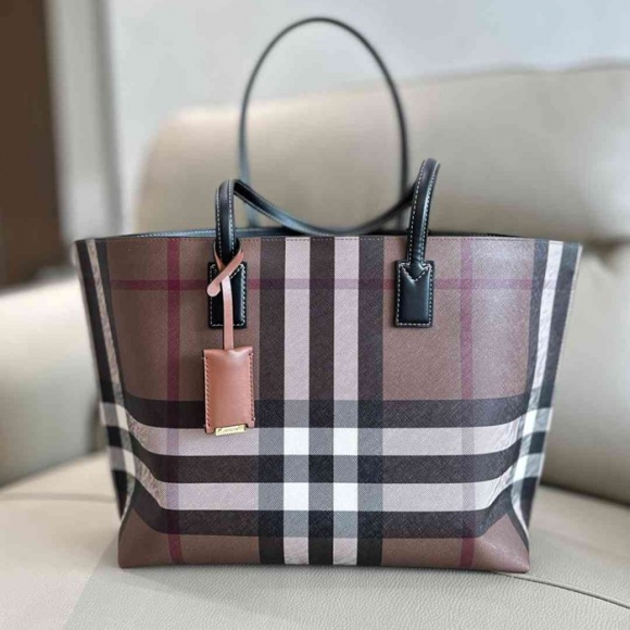 BURBERRY 5031 キャンバス レッド ショルダーバッグ クラシックチェック 34x28x14cm サイズ:34x28x14cm BURBERRY 5031 キャンバス レッド ショルダーバッグ クラシックチェック 34x28x14cm サイズ:34x28x14cm