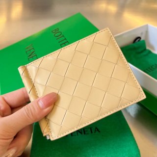 BOTTEGA VENETA BV 592626 新作マネークリップ 編み牛皮 11.5x9x0.5cm サイズ:11.5x9x0.5cm