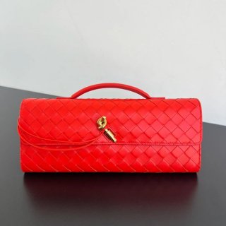 BOTTEGA VENETA BV 741511 クラッチバッグ 編み羊革 31x13cm サイズ:31x13cm