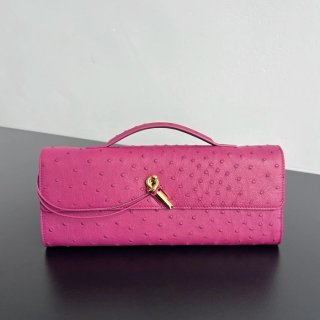 BOTTEGA VENETA BV 805241 アンディアーモ クラッチバッグ ダチョウ革 31x13cm サイズ:31x13cm
