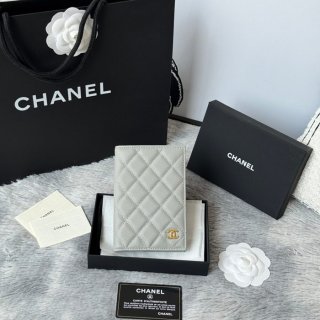 CHANEL AP3197 クラシックパスポートケース カヴィア粒革 サイズ:14.5x10.5cm