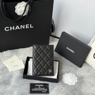 CHANEL AP3197 クラシックパスポートケース カヴィア粒革 サイズ:14.5x10.5cm