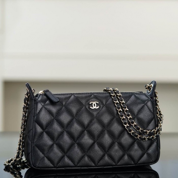CHANEL カーフレザー 荔枝紋 ブラック×ゴールド ショルダーバッグ 21×12×5.5cm サイズ:21×12×5.5cm CHANEL カーフレザー 荔枝紋 ブラック×ゴールド ショルダーバッグ 21×12×5.5cm サイズ:21×12×5.5cm
