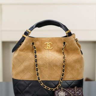 CHANEL 菱格紋 バケツバッグ クラシック 33×29×11cm サイズ:33×29×11cm