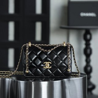 CHANEL カーフレザー ゴールド 斜め掛けバッグ 19×12×8cm サイズ:19×12×8cm