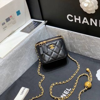 CHANEL AP1447 ラムレザー レッド 斜め掛けバッグ クラシック 11×8.5×7cm サイズ:11×8.5×7cm