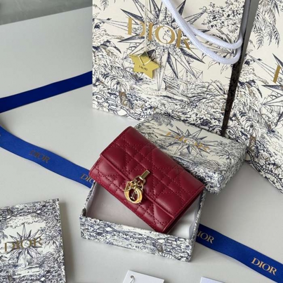 DIOR S0966ONMJ マイディオール グリシン 財布 ラム革 サイズ:11x7.5x2.5cm DIOR S0966ONMJ マイディオール グリシン 財布 ラム革 サイズ:11x7.5x2.5cm