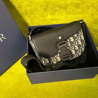 DIOR サドルメッセンジャー モノグラム×レザー サイズ:19.5x13x4.3cm