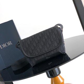 DIOR 2DBCA627YUS プリントフラップメッセンジャー ジェット ブラック サイズ:20x15x7.5cm