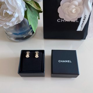 シャネル スタイル ピアス シェル パール シャネル スタイル ピアス シェル パール