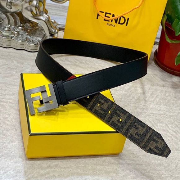 フェンディ メンズ ベルト 両面用 40mm
