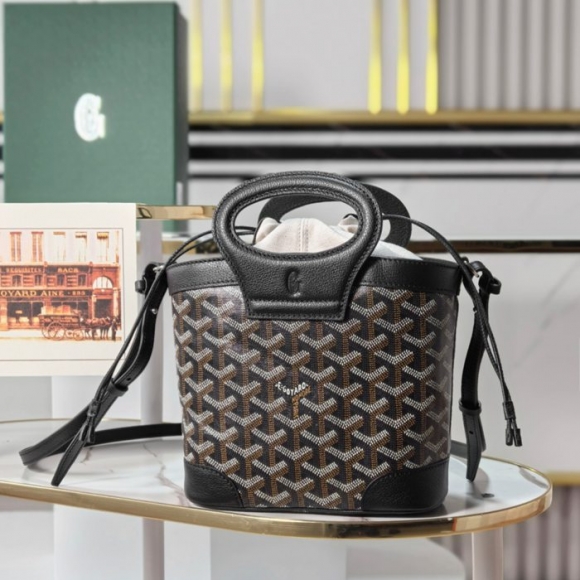 GOYARD 斜め掛けバッグ、ショルダーバッグ、ミニバッグ クラシック、ミニ サイズ:23x18.5x8cm GOYARD 斜め掛けバッグ、ショルダーバッグ、ミニバッグ クラシック、ミニ サイズ:23x18.5x8cm