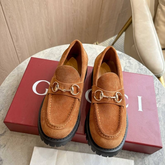 【GUCCI】ローファーレザーローファーレディース