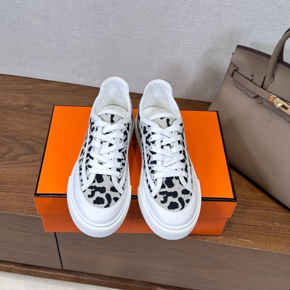 【HERMES】SS24新作スリッポンレザースリッポンメンズレディース