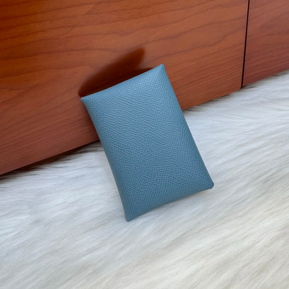 HERMES カルヴィ デュオ 二層カードケース エプソム デニムブルー シルバー金具 サイズ: HERMES カルヴィ デュオ 二層カードケース エプソム デニムブルー シルバー金具 サイズ: