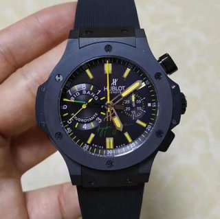 HUBLOT 315.CI.1129.RX.AES09 ビッグバン アイルトンセナ Asian 7750搭載 HUBLOT 315.CI.1129.RX.AES09 ビッグバン アイルトンセナ Asian 7750搭載