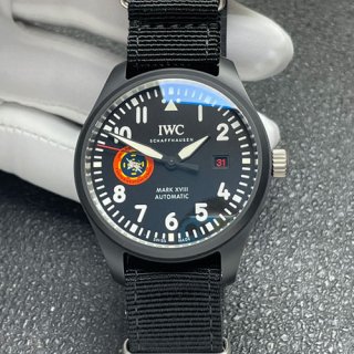 IWC パイロット マークXVIII IW324705 ストライクファイター IWC パイロット マークXVIII IW324705 ストライクファイター