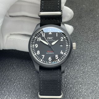 IWC パイロット IW326906 トップガン 自動巻き 新作コピー IWC パイロット IW326906 トップガン 自動巻き 新作コピー