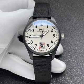 IWC パイロット IW326905 M+製 高品質 新作コピー IWC パイロット IW326905 M+製 高品質 新作コピー