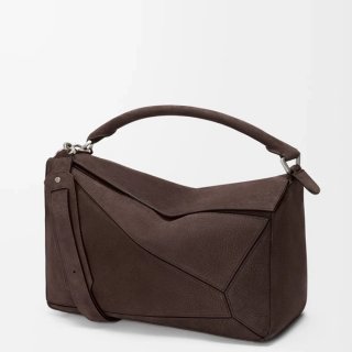 LOEWE 9172 大粒面牛バエル パズル サイズ:33x21.5x17.5cm