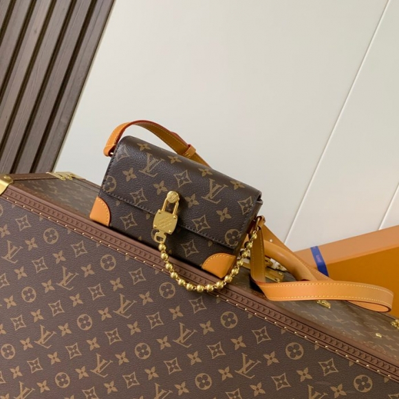 LOUIS VUITTON M14738 スチーマーミニハンドバッグ サイズ:18x11x6.5cm LOUIS VUITTON M14738 スチーマーミニハンドバッグ サイズ:18x11x6.5cm