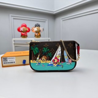 LOUIS VUITTON M82841 ミニポシェット アクセサリー 2023冬季 サイズ:15.5x10.5cm