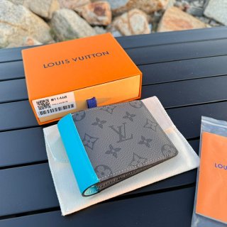 LOUIS VUITTON M11468 マルチプル短財布 モノグラムエクリプスリバース サイズ:11.5x9x1.5cm