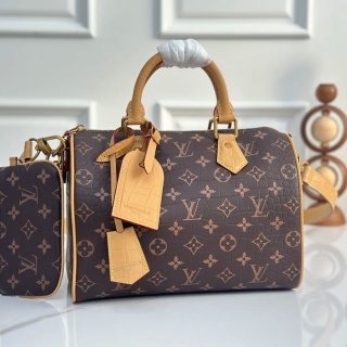 LOUIS VUITTON M24425 牛皮 モノグラム 斜め掛けバッグ 斜め掛け 32x22.5x18cm サイズ:32x22.5x18cm
