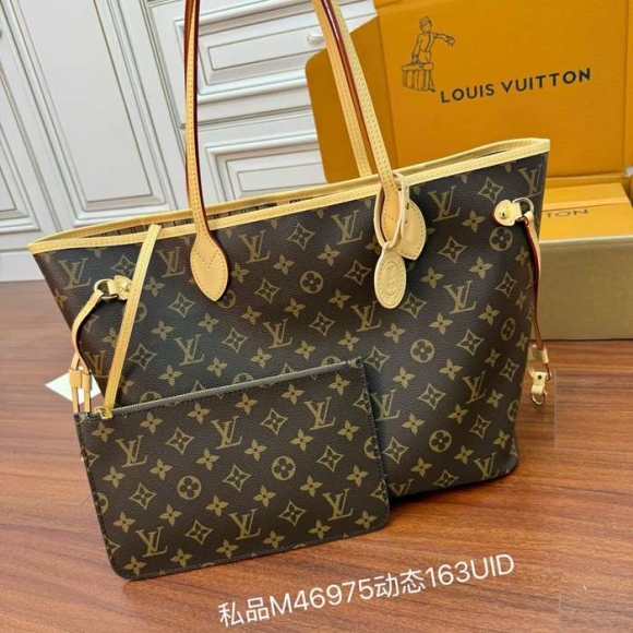 LOUIS VUITTON M46975 ボックスレザー ショルダーバッグ レディースショルダー 31x28x14cm サイズ:31x28x14cm LOUIS VUITTON M46975 ボックスレザー ショルダーバッグ レディースショルダー 31x28x14cm サイズ:31x28x14cm