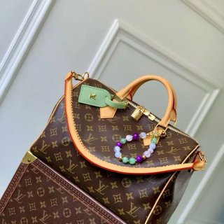 LOUIS VUITTON M15107 キャンバス モノグラム ショルダーバッグ レディースショルダー 30x21x17cm サイズ:30x21x17cm