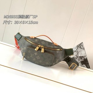 LOUIS VUITTON M26933 ラッシュ ウエストバッグ オリーブグリーン サイズ:30x15cm