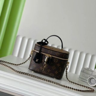 LOUIS VUITTON M45165 モノグラム 斜め掛けバッグ 斜め掛け サイズ:19.0x13.0x11.0cm
