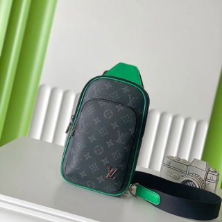 LOUIS VUITTON M25891 アベニュー 黒花ショルダー胸バッグ サイズ:30x16x5.7cm