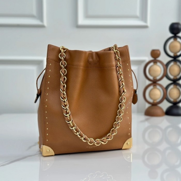 LOUIS VUITTON M29131 牛皮 モノグラム ブラック 斜め掛けバッグ レディース斜め掛けチェーン 27x23cm サイズ:27x23cm LOUIS VUITTON M29131 牛皮 モノグラム ブラック 斜め掛けバッグ レディース斜め掛けチェーン 27x23cm サイズ:27x23cm