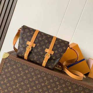 LOUIS VUITTON M28115 小メッセンジャー クリストファー サイズ:32x19.5x11cm