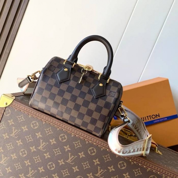 LOUIS VUITTON M46222 牛皮 モノグラム キャンバス 斜め掛けバッグ レディース斜め掛け 20.5x13.5x12cm サイズ:20.5x13.5x12cm LOUIS VUITTON M46222 牛皮 モノグラム キャンバス 斜め掛けバッグ レディース斜め掛け 20.5x13.5x12cm サイズ:20.5x13.5x12cm