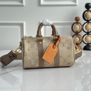 LOUIS VUITTON M29272 杏グラデまくらバッグ キープオール サイズ:25x15x11cm