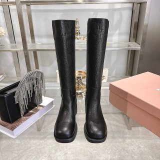 【MIUMIU】ショートブーツレザーブーツマーチンブーツレディース