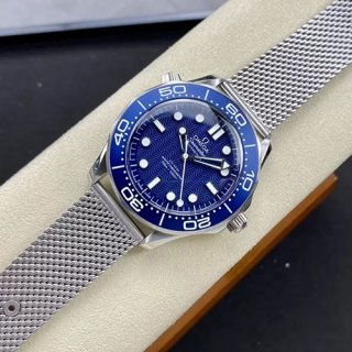 OMEGA 210.30.42.20.03.002 VS製 シーマスター ダイバー300M ボンド60周年