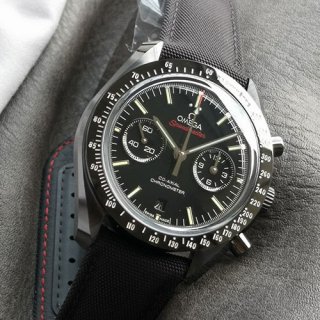 OMEGA 311.92.44.51.01.003 スピードマスター ダークサイド オブ ザ ムーン OM製 OMEGA 311.92.44.51.01.003 スピードマスター ダークサイド オブ ザ ムーン OM製