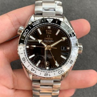 OMEGA 215.30.44.22.01.001 VS製 シーマスター プラネットオーシャン 600M GMT 超人気 OMEGA 215.30.44.22.01.001 VS製 シーマスター プラネットオーシャン 600M GMT 超人気