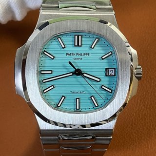 PATEK PHILIPPE 5711/1A-018 ノーチラス ティファニーブルー Tiffany限定 PATEK PHILIPPE 5711/1A-018 ノーチラス ティファニーブルー Tiffany限定