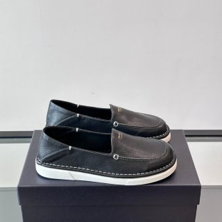 プラダ メンズ スリッポン 39-44