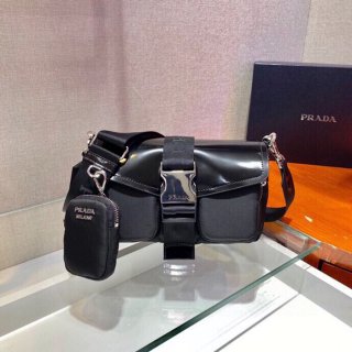 PRADA 1BD295 ナイロンショルダー サイズ:23x12.5x5.5cm PRADA 1BD295 ナイロンショルダー サイズ:23x12.5x5.5cm