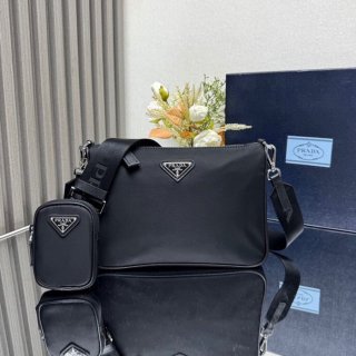PRADA 2VH113 3in1メンズバッグ サイズ:24x18.5cm